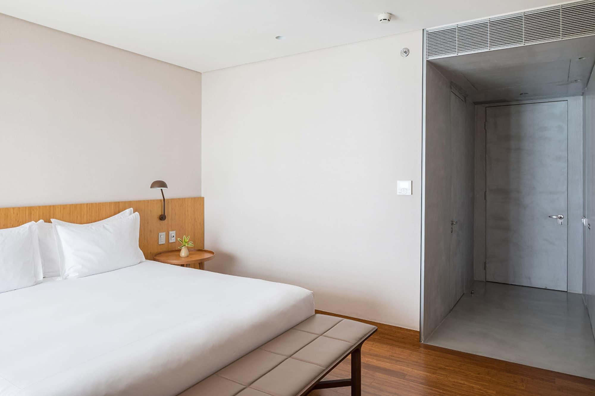 B Hotel Brasília Zewnętrze zdjęcie A room at the hotel