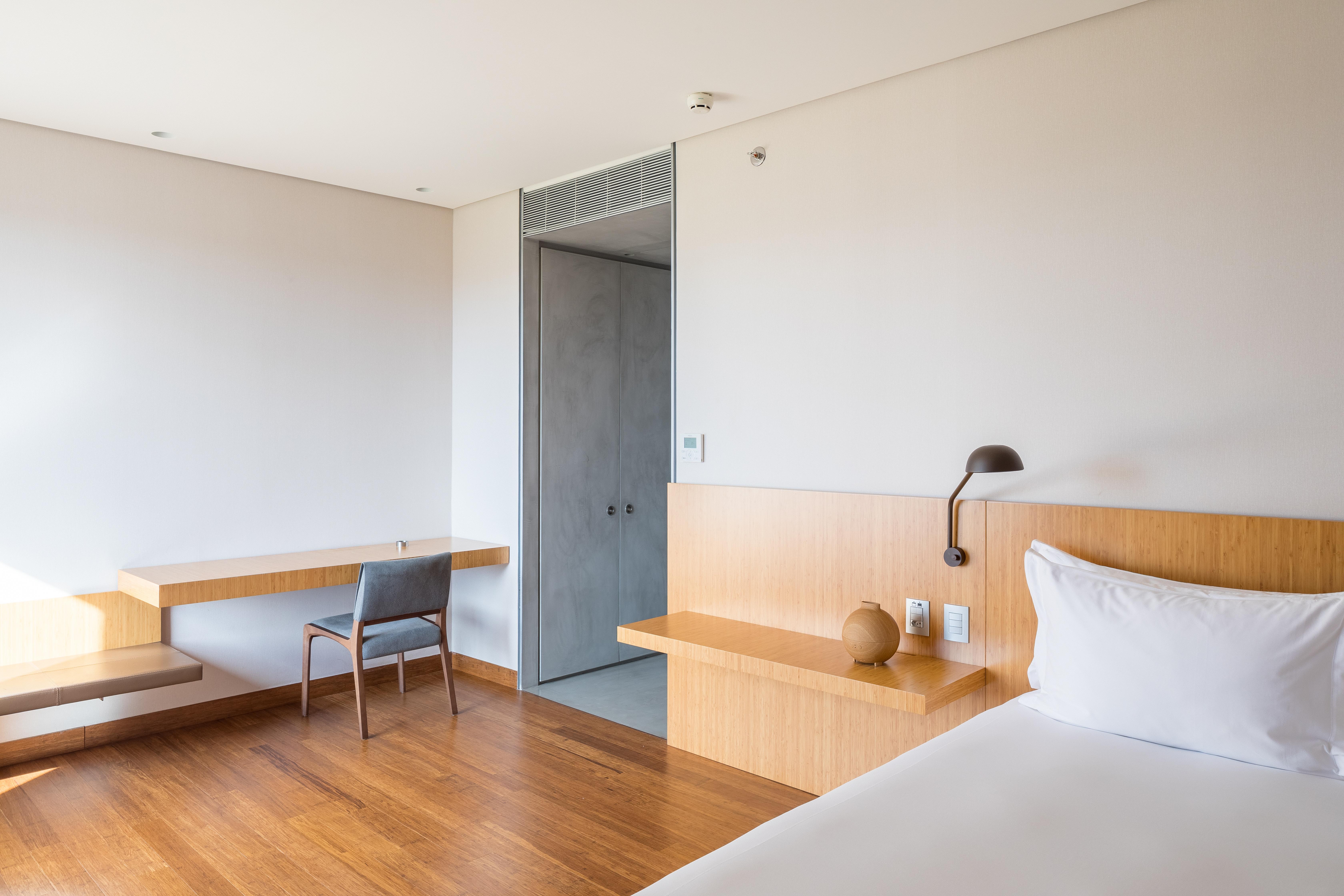 B Hotel Brasília Zewnętrze zdjęcie A room at the hotel